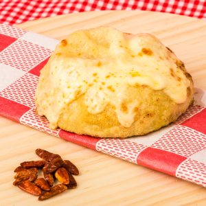 Pan de guindilla con manchego