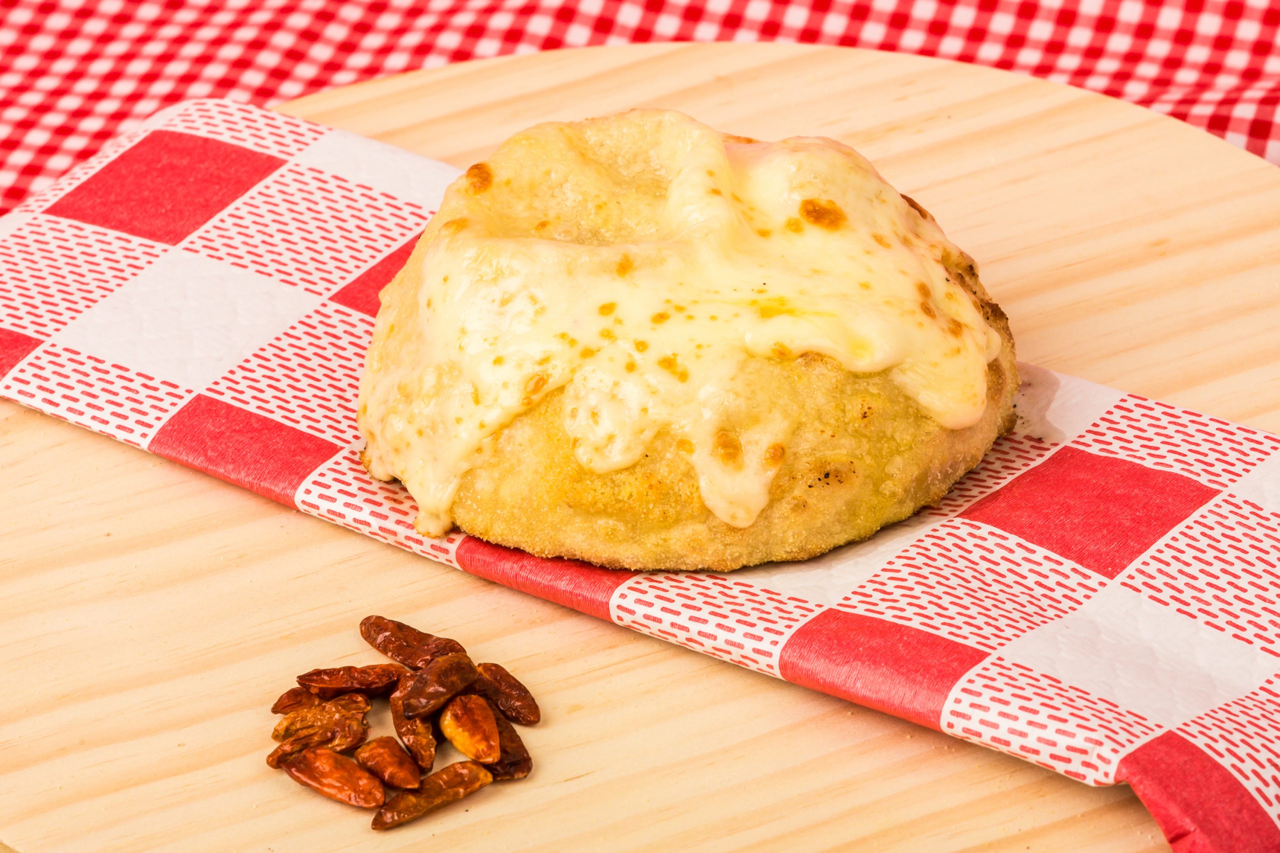 Pan de guindilla con manchego