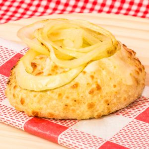 Pan de cebolla con mozzarella